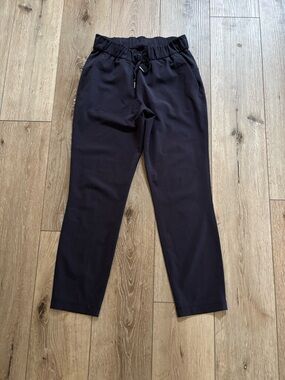 Lululemon On The Fly Pant in black